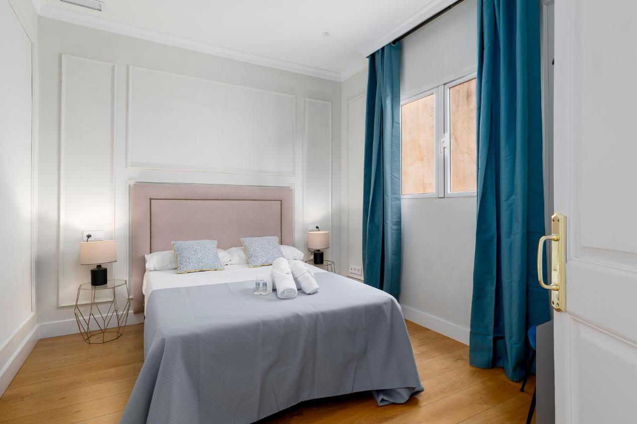 מאלגה Apartamento Plaza De La Merced 4 Habitaciones מראה חיצוני תמונה