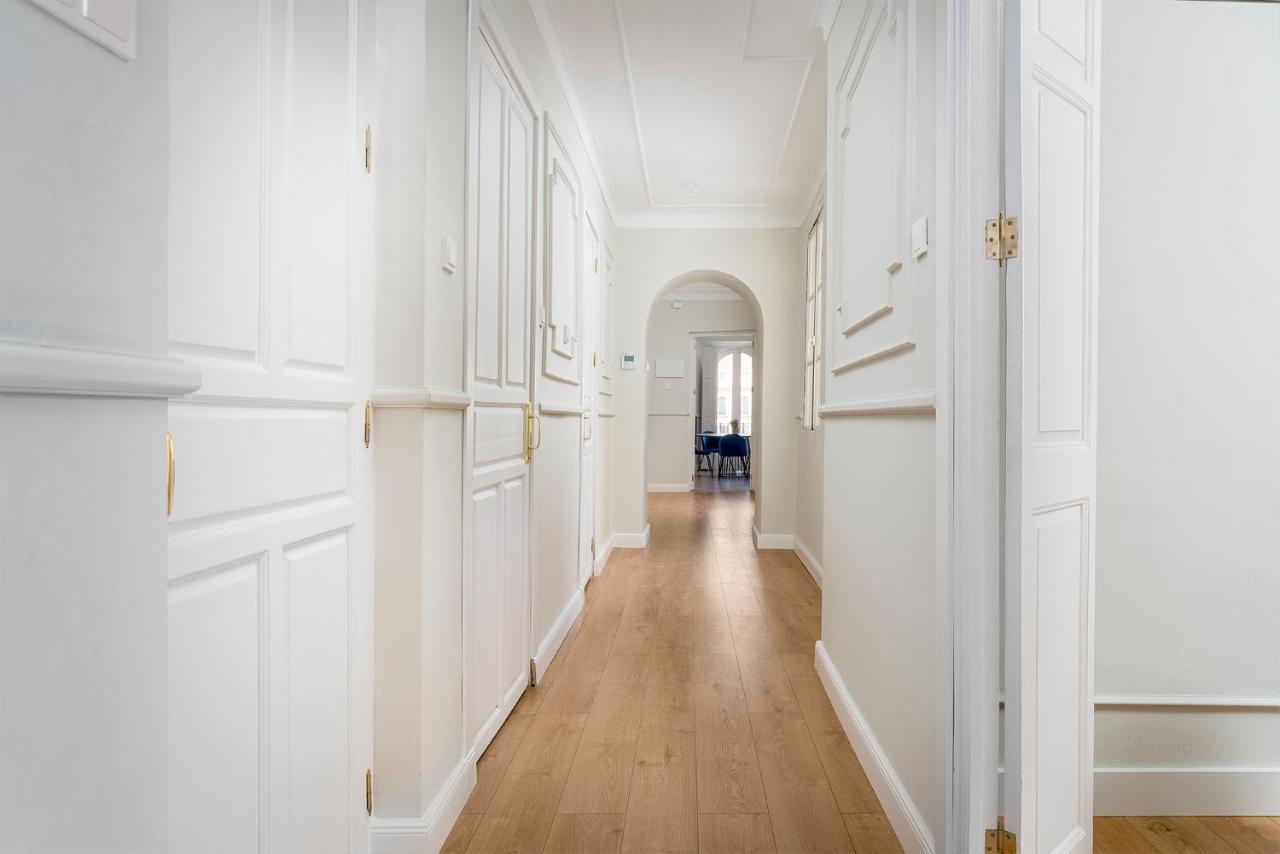 מאלגה Apartamento Plaza De La Merced 4 Habitaciones מראה חיצוני תמונה